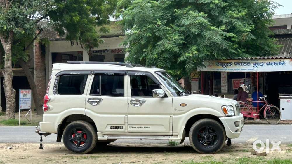 Mahindra Scorpio Classic 2011