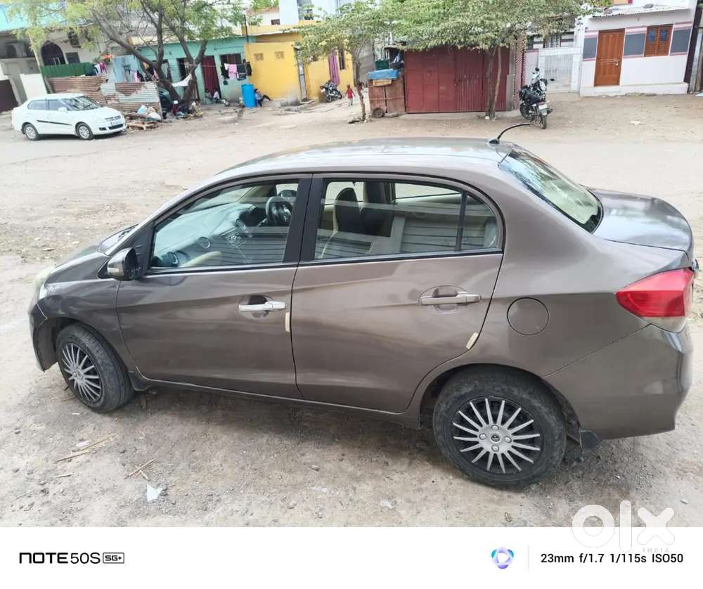 Honda Amaze 2016