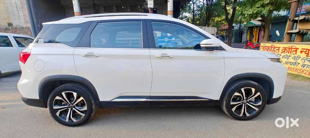 Mg Hector Plus 1.5 Hybrid Super Turbo 7 Str, 2023, Petrol