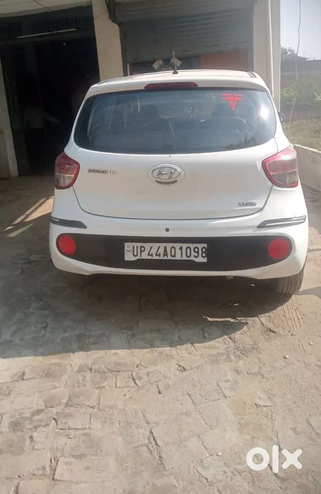 Hyundai Grand I10 Prime 2017 Diesel 112000 Km Driven