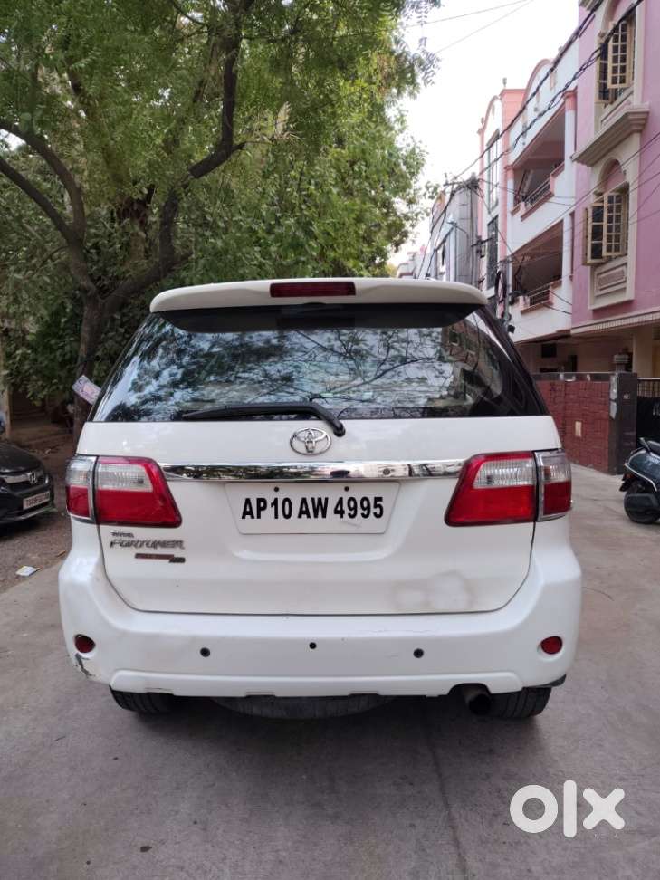 Toyota Fortuner 3.0 4x4 Manual, 2011, Diesel