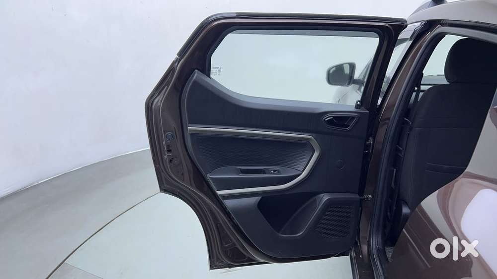 Renault Kiger Rxz Turbo Cvt, 2022, Petrol