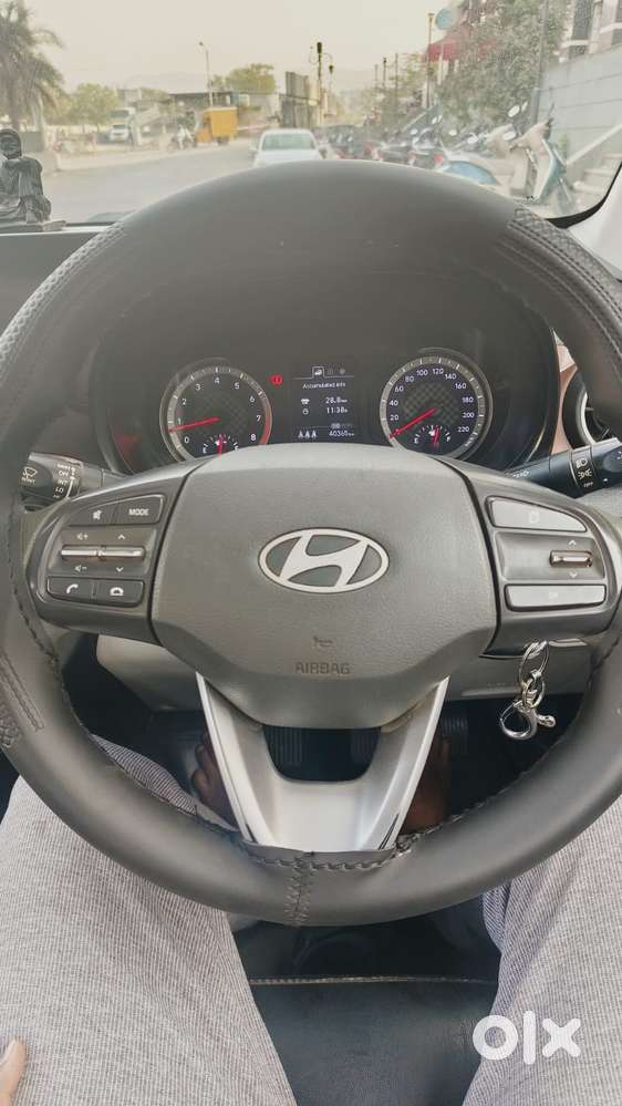 Hyundai Aura