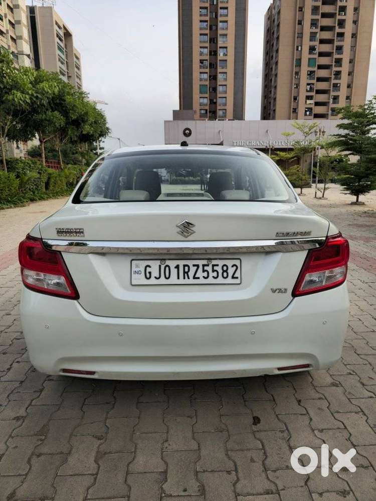 Maruti Suzuki Dzire 1.2 Vxi, 2017, Petrol