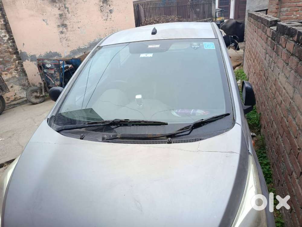 Hyundai Eon 2012 Petrol 800000 Km Driven