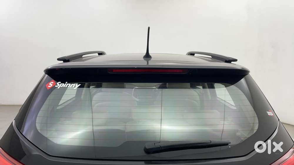 Mahindra Xuv300 W8 Option, 2021, Petrol