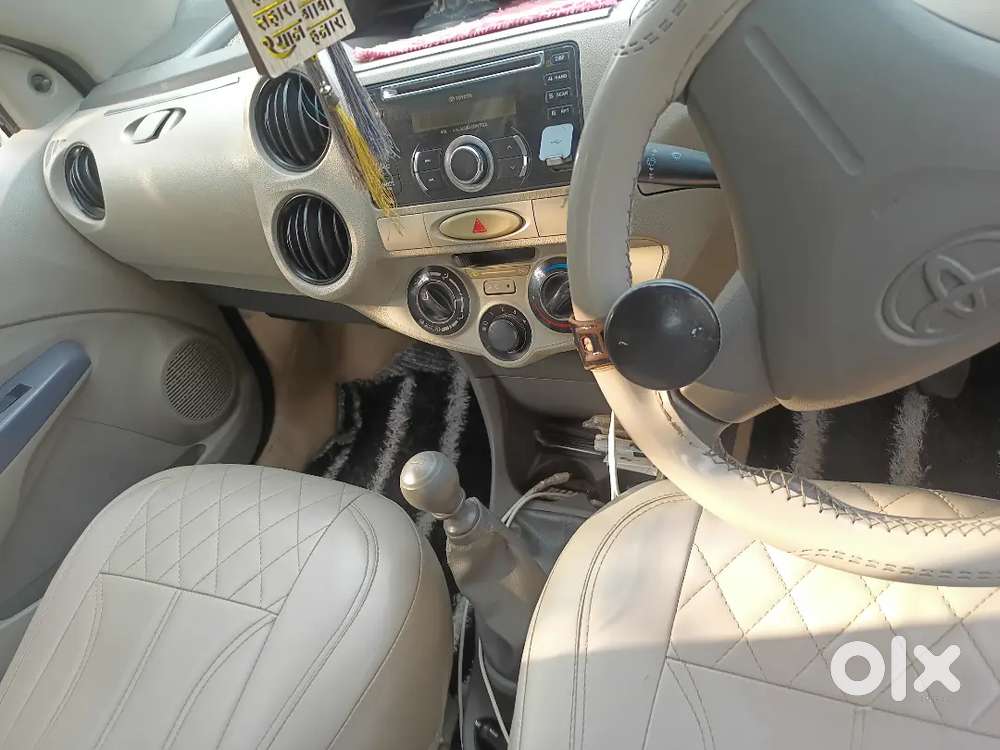 Toyota Etios Liva 2014