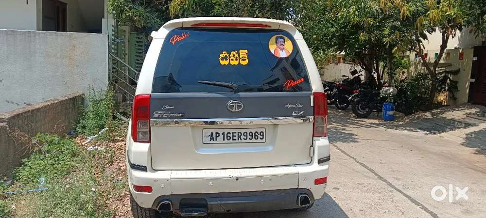 5 షీల్డ్ టైర్లు ఒరిజినల్ కంపెనీ పెయింట్ రిపేరు ఏమీ లేవు ఏసీ ఫుల్ కండి