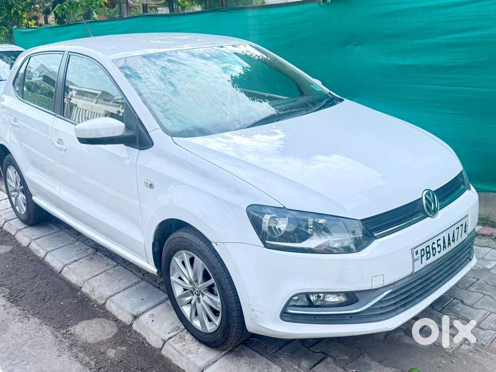 Volkswagen Polo Highline Petrol 2015
