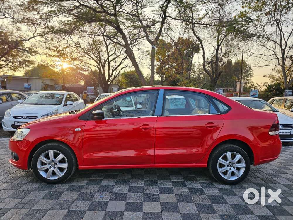 Volkswagen Vento 1.5 Highline Plus At 16 Alloy, 2012, Petrol