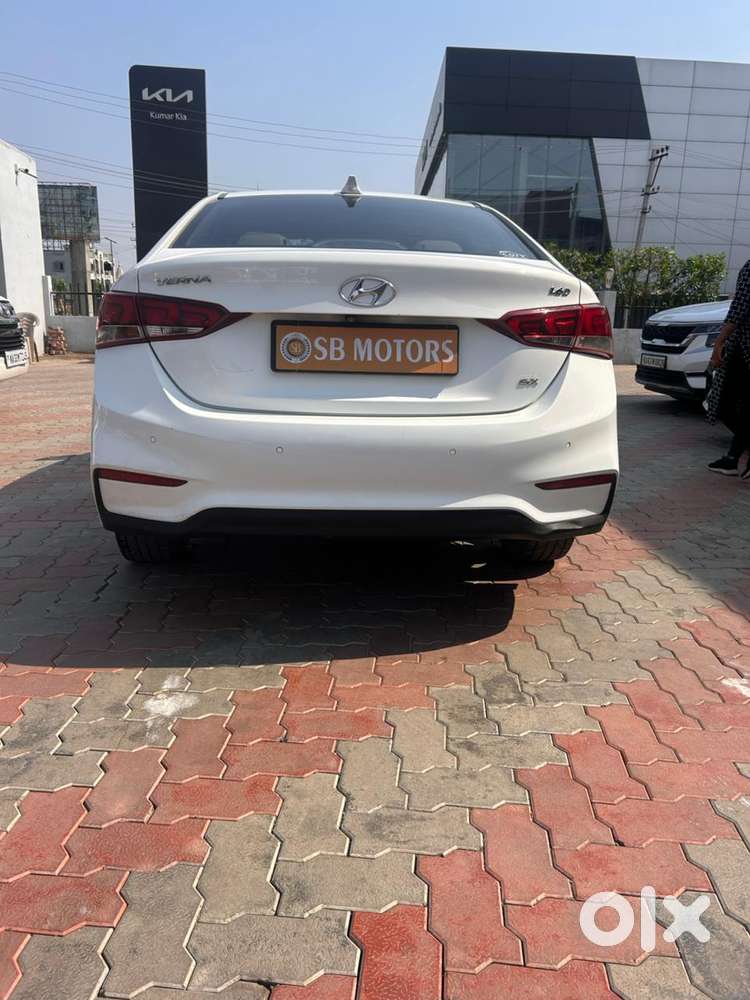 Hyundai Verna 1.5 Sx (o) Diesel Mt, 2018, Diesel
