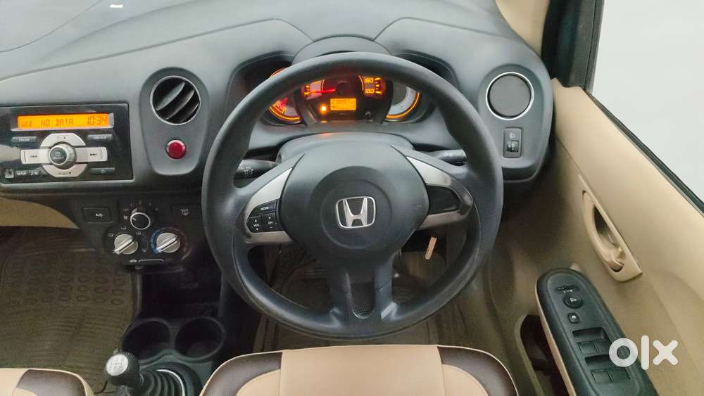 Honda Brio S Mt, 2014, Petrol