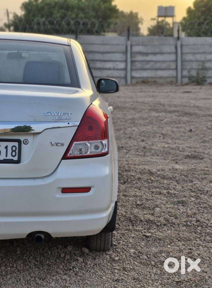 Maruti Suzuki Swift Dzire Vdi Optional, 2010, Diesel