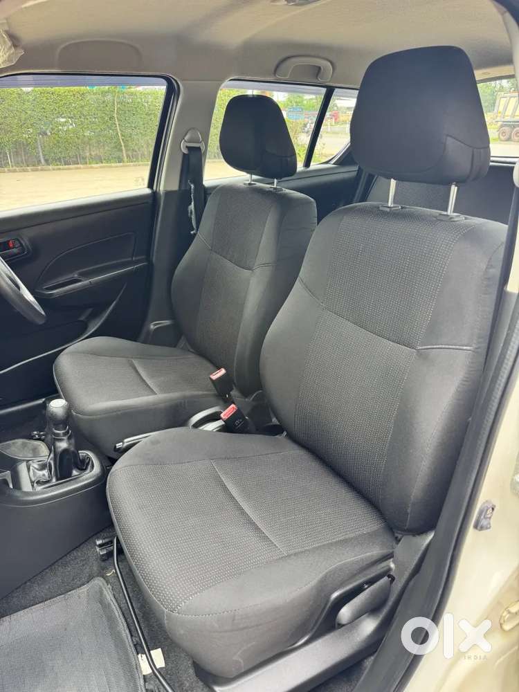 Maruti Suzuki Swift Vxi, 2013, Petrol