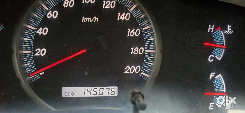 Toyota Innova 2.5 V (e4) 8s Good Condition Car Selling