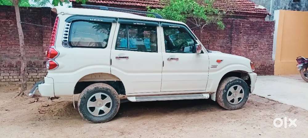 Mahindra Scorpio M2di Diesel Manual 2013