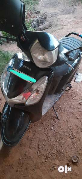 Battery store scooty olx