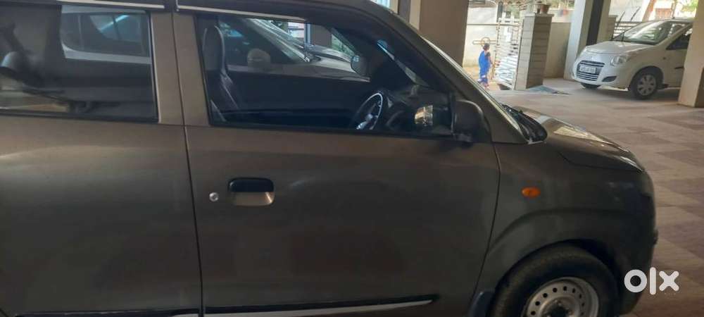 Maruthi Waganer Lxi C N G And Petrol