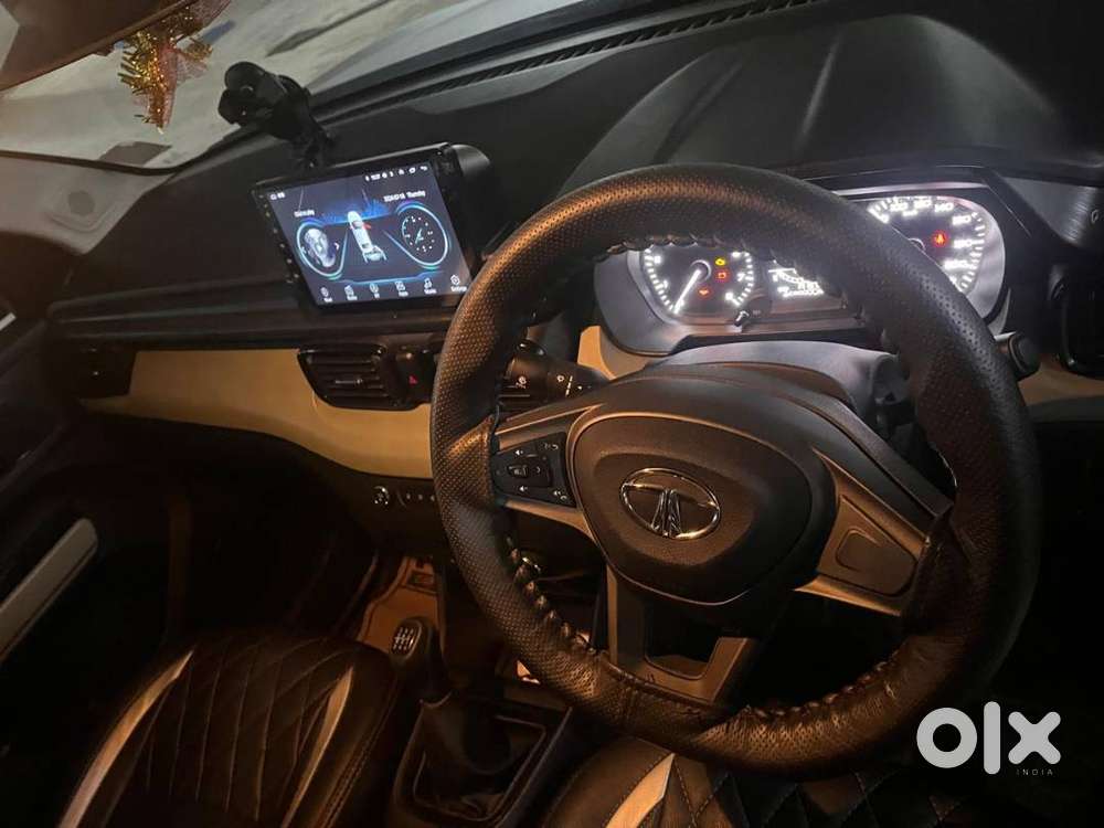 Tata Punch 2022 Petrol 26998 Km Driven
