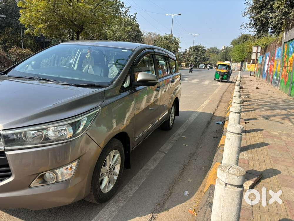 Toyota Innova Crysta