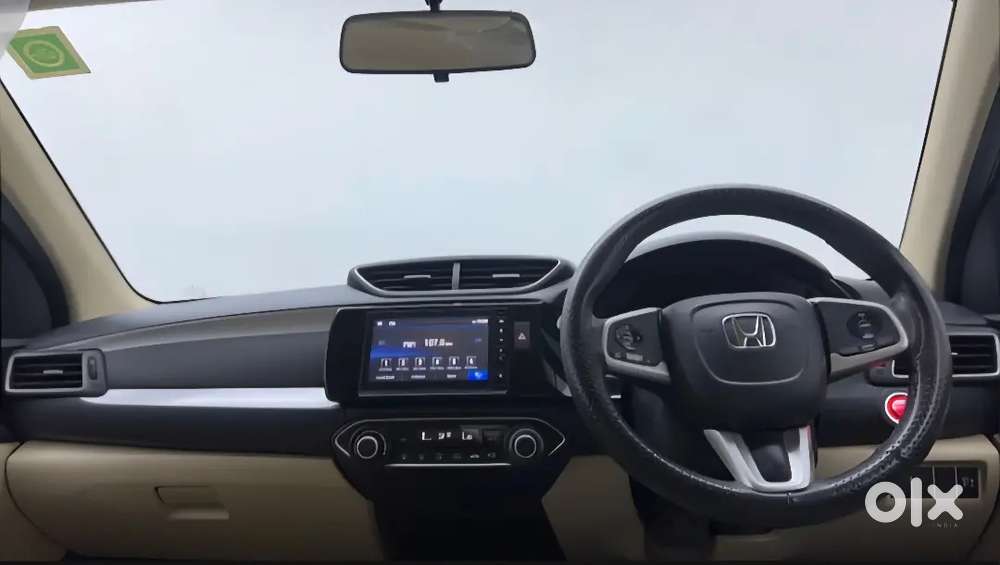 Immaculate Honda Amaze Vx Mt 2022  30k Km  Premium Leather Interior