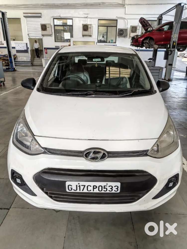 Hyundai Xcent 2017 Cng & Hybrids 121000 Km Driven