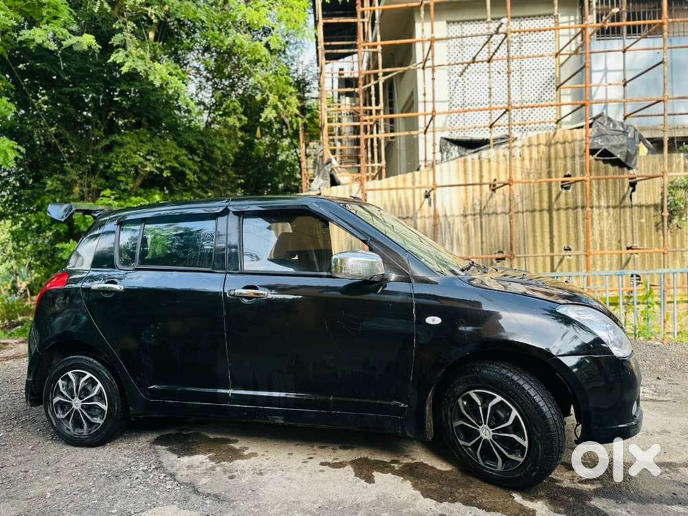 Maruti Suzuki Swift Petrol Manual 2005