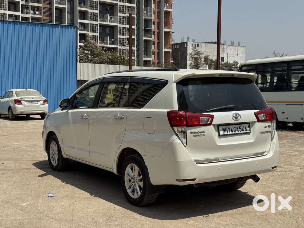 Toyota Innova Crysta 2.8 Zx At, 2017, Diesel