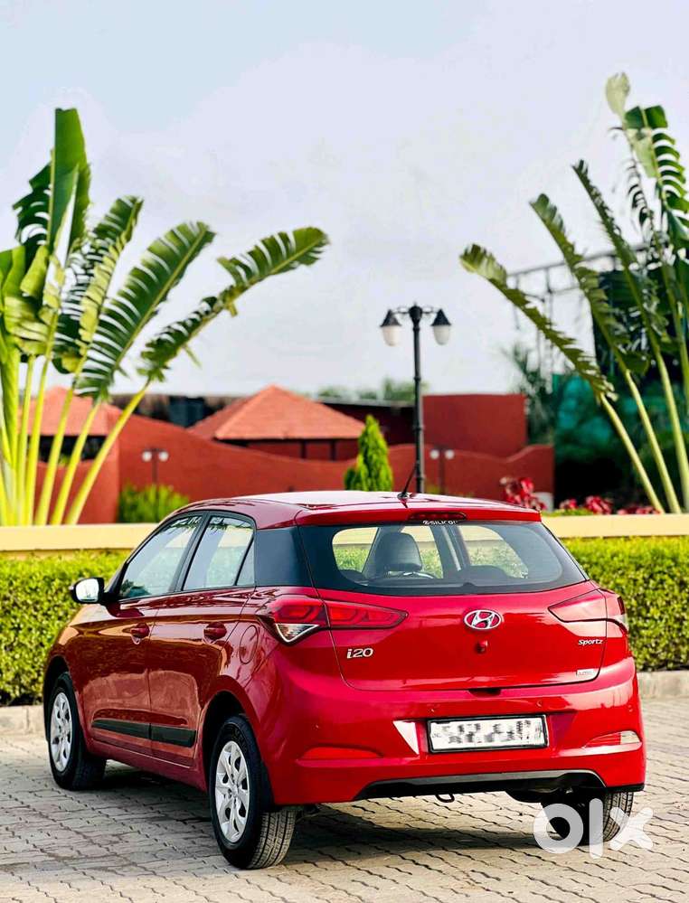Hyundai Elite I20 1.4 Sportz (o) Crdi, 2015, Diesel