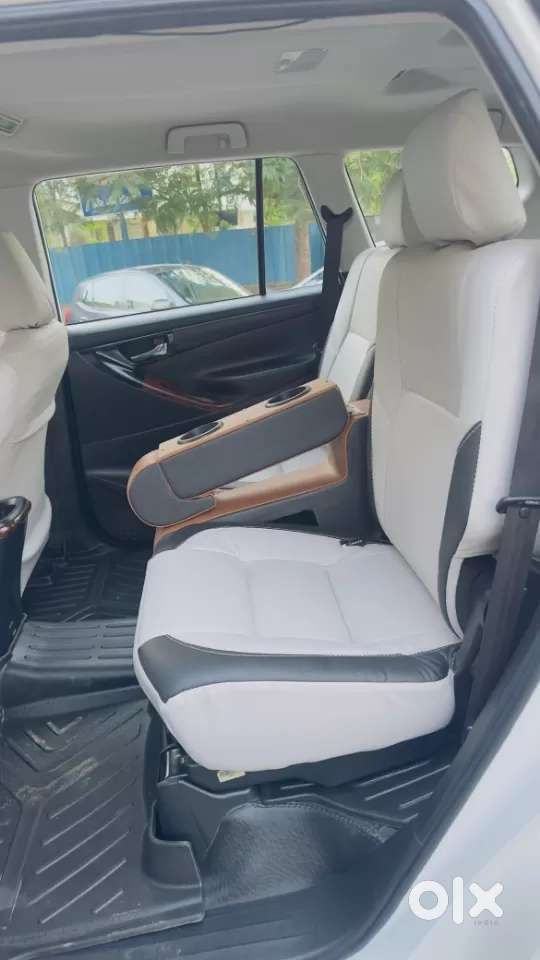 Toyota Innova Crysta [ ] 2.4 Gx At 7 Str, 2021, Diesel