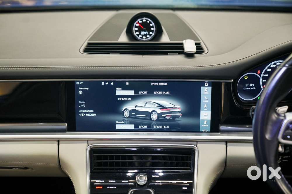 Porsche Panamera Turbo, 2018, Petrol