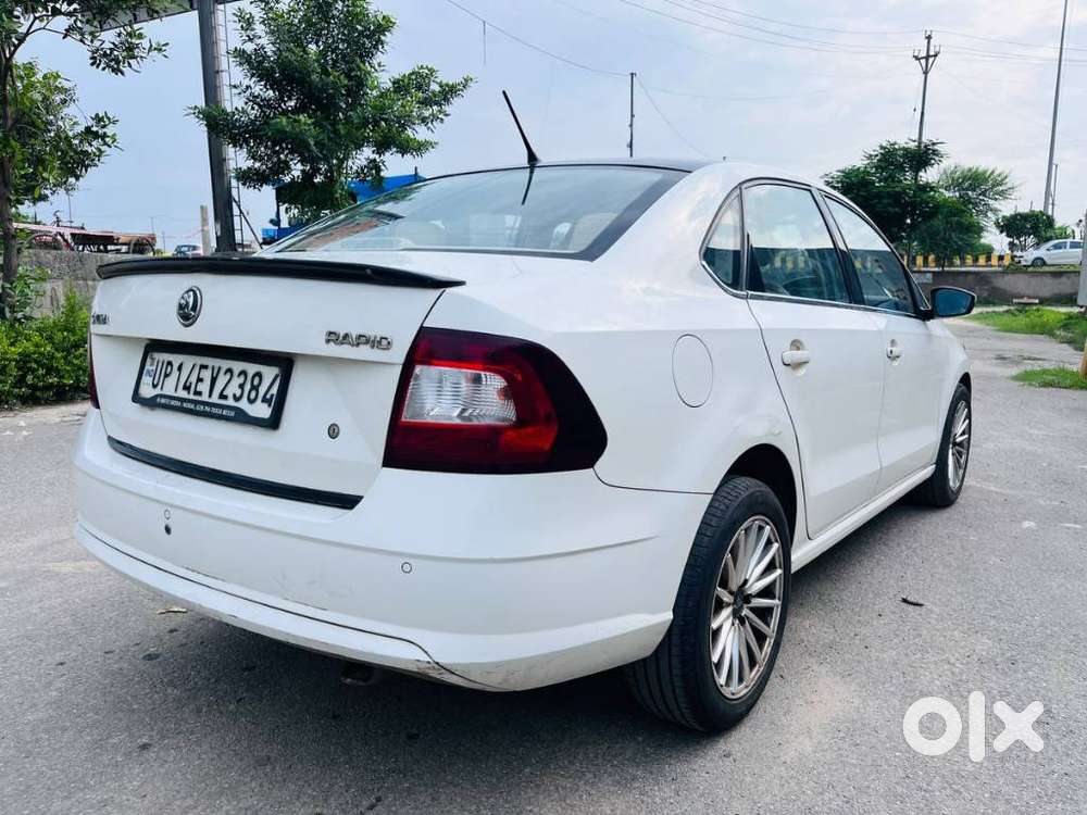 Skoda Rapid Tsi Active 1.0 Mt, 2021, Petrol