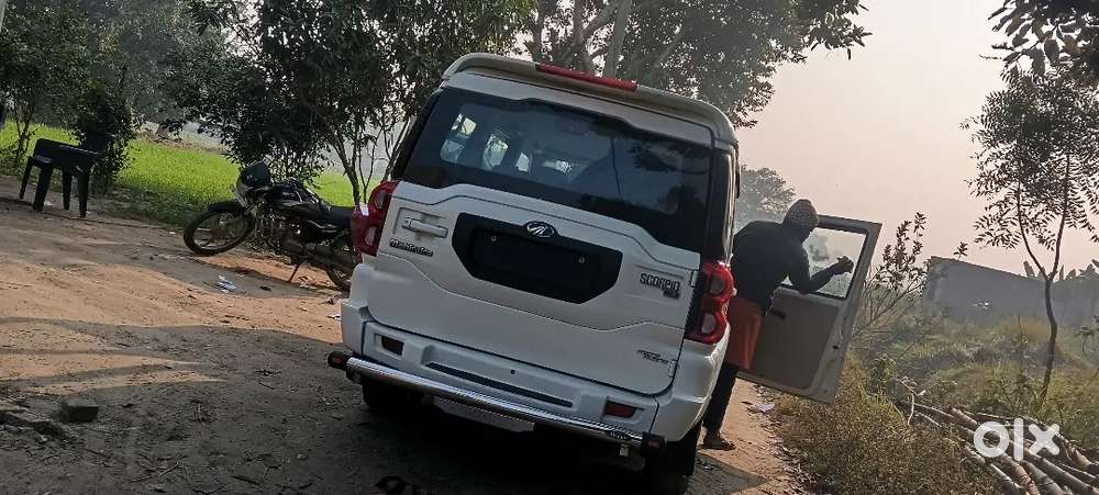 Mahindra Scorpio 2017 Diesel 87918 Km Driven