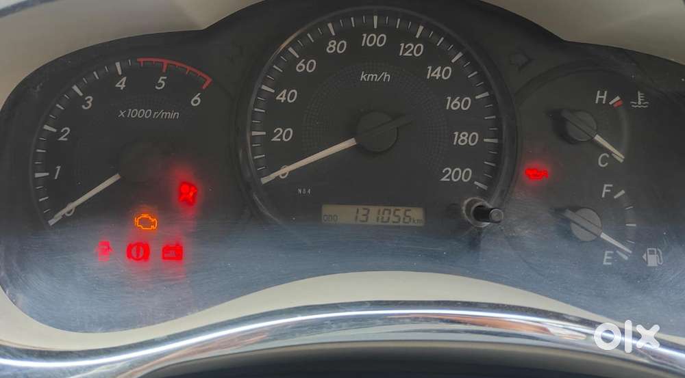 Toyota Innova 2.5 G (diesel) 8 Seater, 2014, Diesel