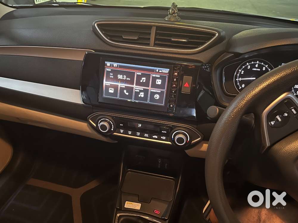 Honda Amaze Vx 2023 Petrol Well Maintained