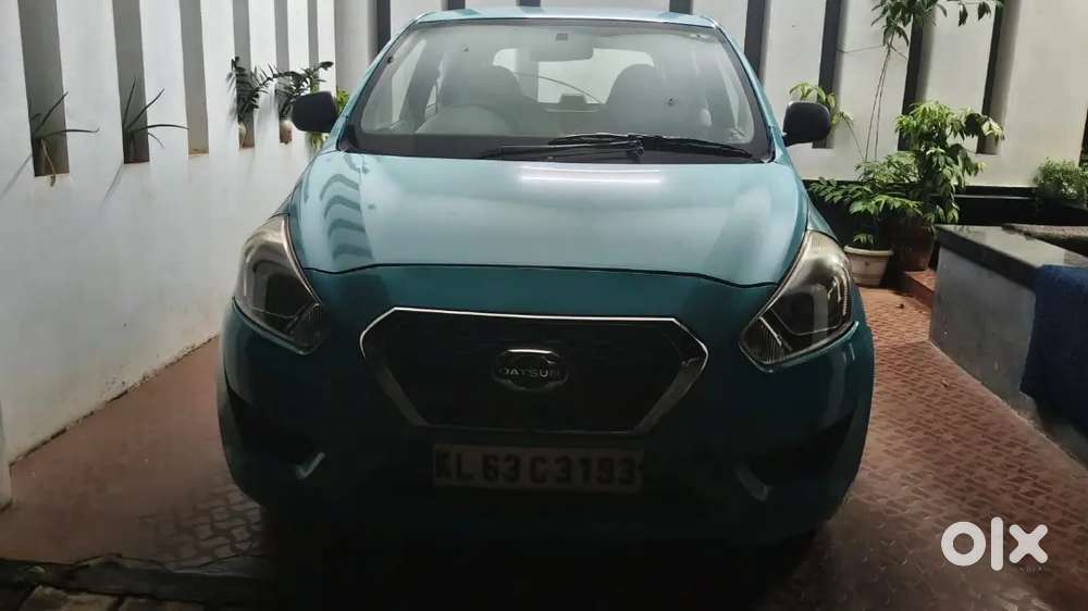 Datsun Go 1.2 T 2014 Renault Nissan Sky Blue Colour Hatch Back For 5