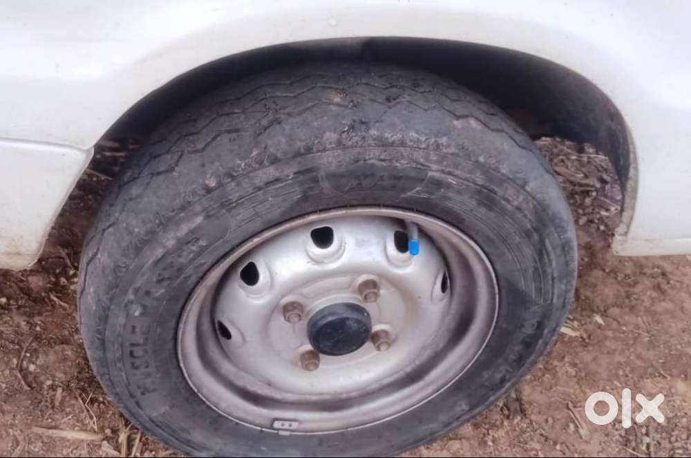 Omni/white Colour/2004 Model