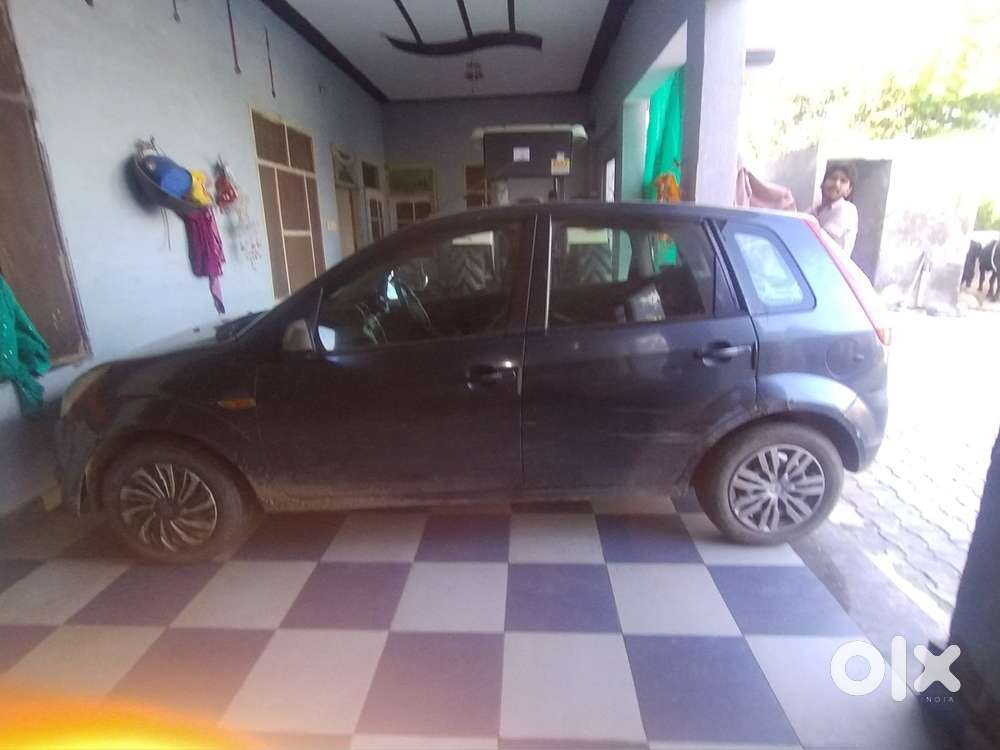 Ford Figo Petrol Manual 2011