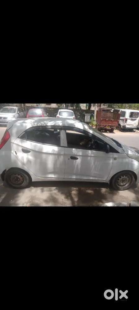 Hyundai Eon 2016 Petrol Well Maintained