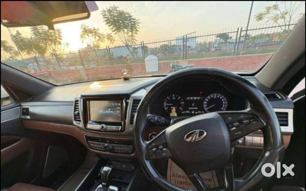 Mahindra Alturas G4 4wd At, 2018, Diesel