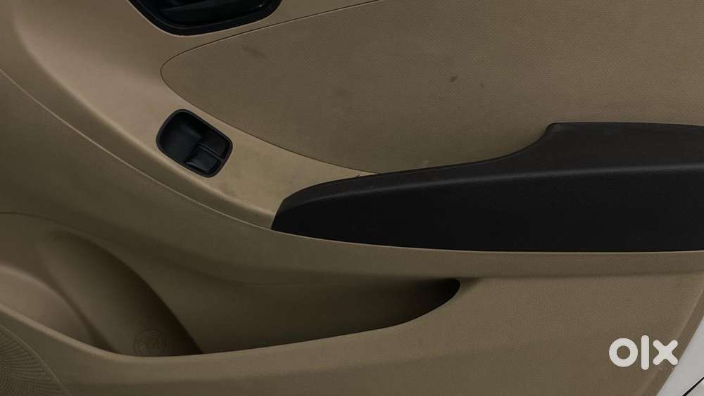 Hyundai Eon Magna +, 2017, Petrol