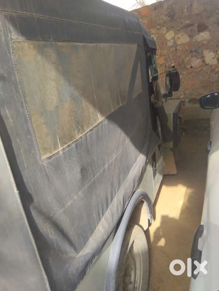 Mahindra Major Jeep 1995