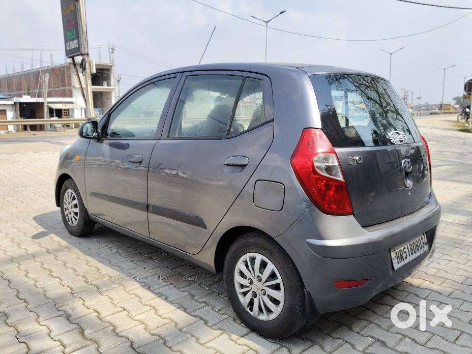 Hyundai I10 Sportz 1.1 Irde2, 2015, Cng & Hybrids