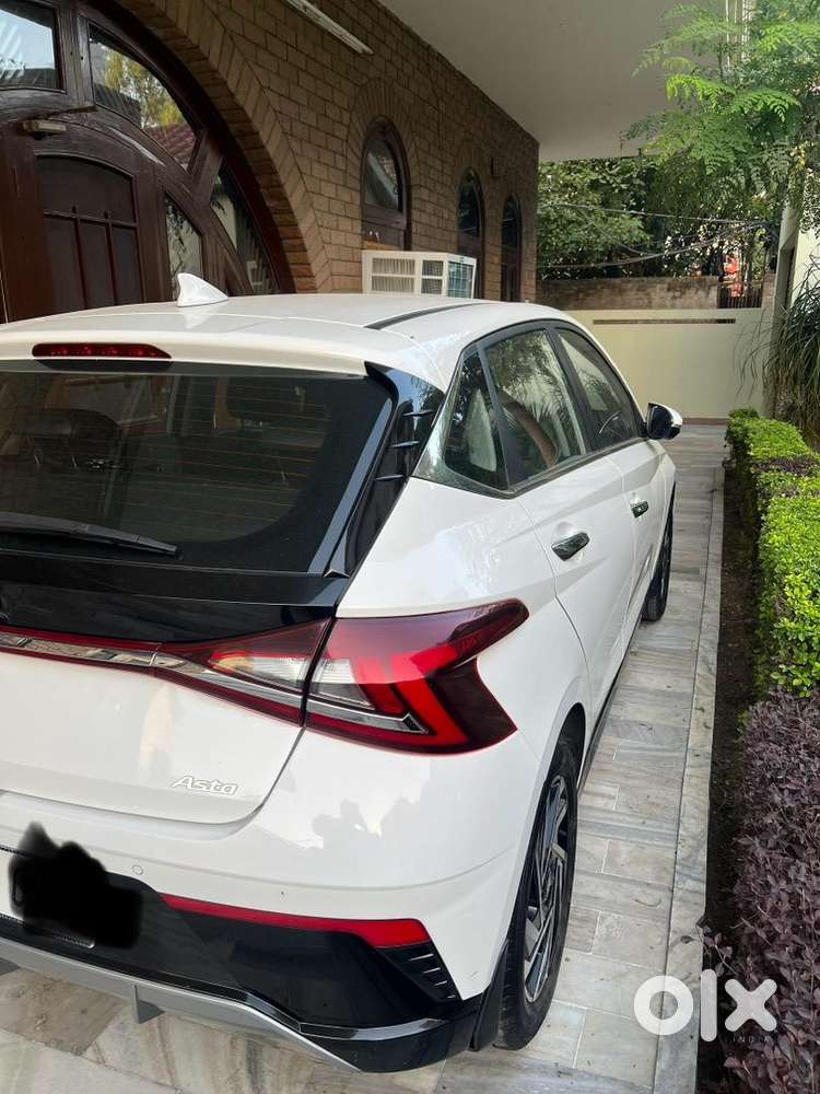 Hyundai New I20 2023 Petrol 21500 Km Driven