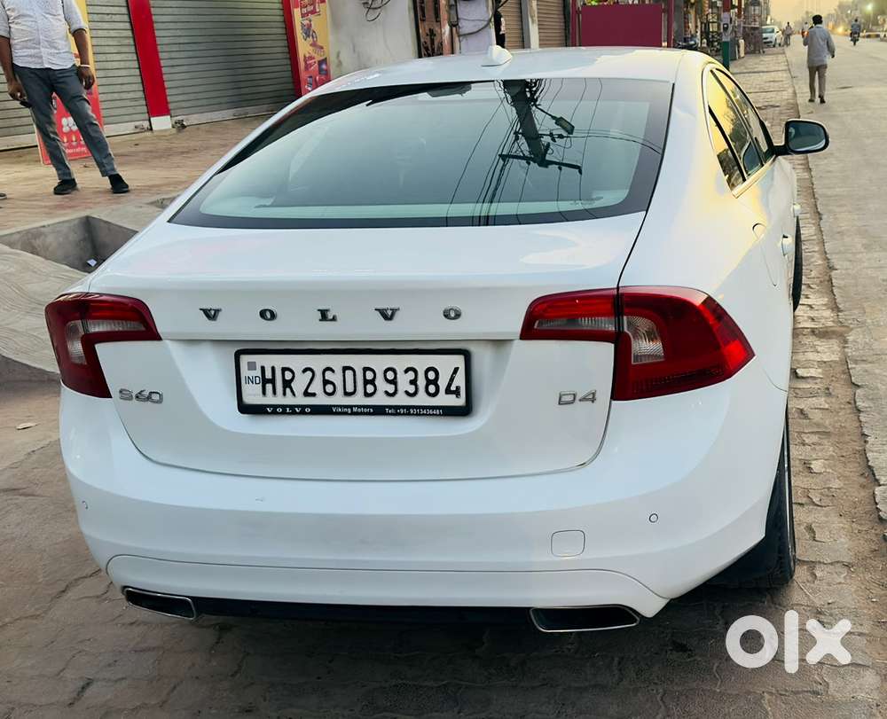 Volvo S60 D4 / Diesel / Driven 70144 / December 2016