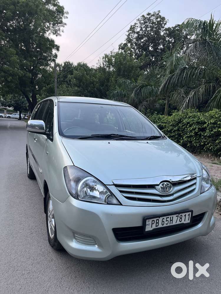 Toyota Innova 2.5 Vx (diesel) 7 Seater Bs Iv, 2009, Diesel