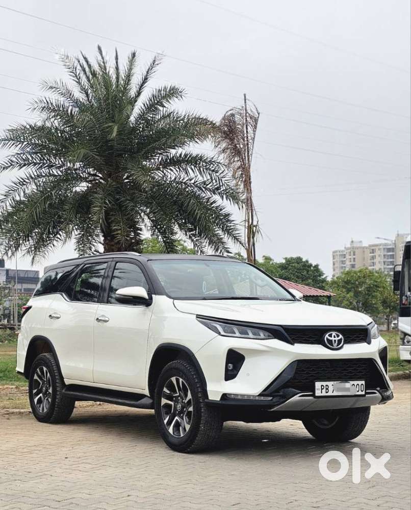 Toyota Fortuner Legender 4x4 At 2.8, 2022, Diesel