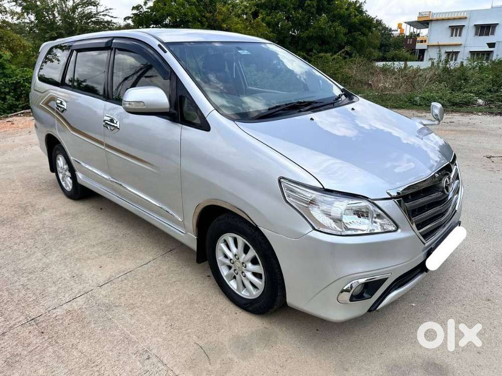 Toyota Innova 2.5 Vx 8 Str Bs-iii, 2014, Diesel