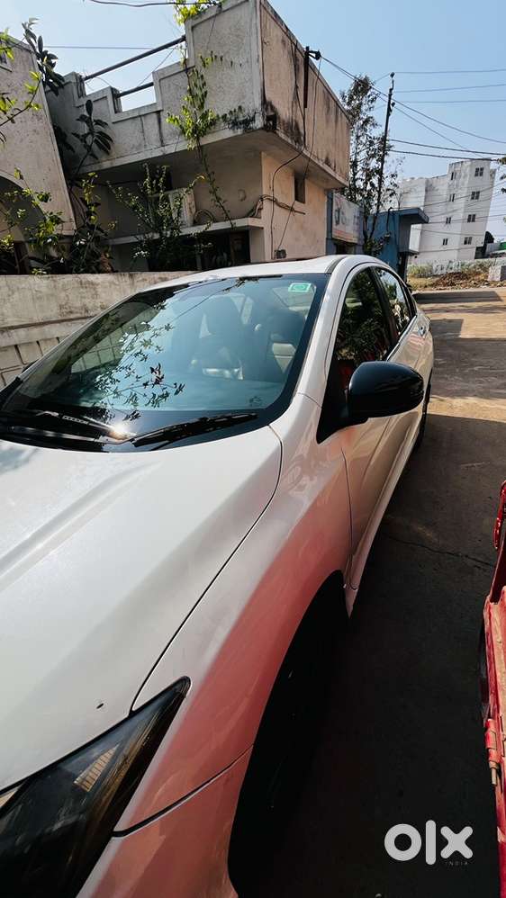 Top Nitch Condition Honda City 2018 Petrol Well Maintained