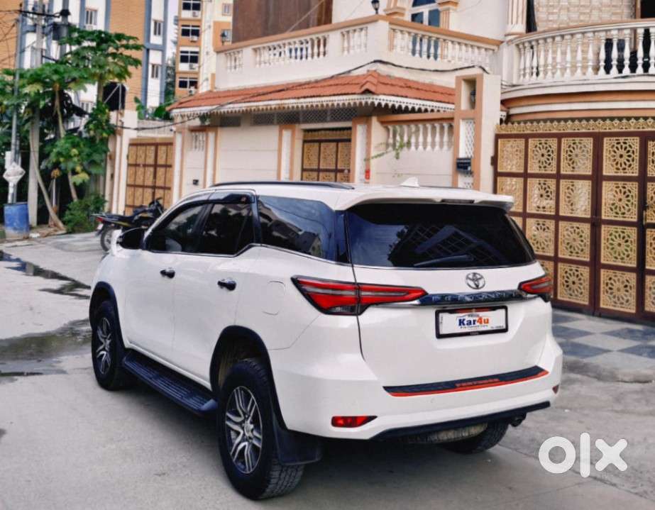 Toyota Fortuner 4x2 At 2.8 Diesel, 2022, Diesel